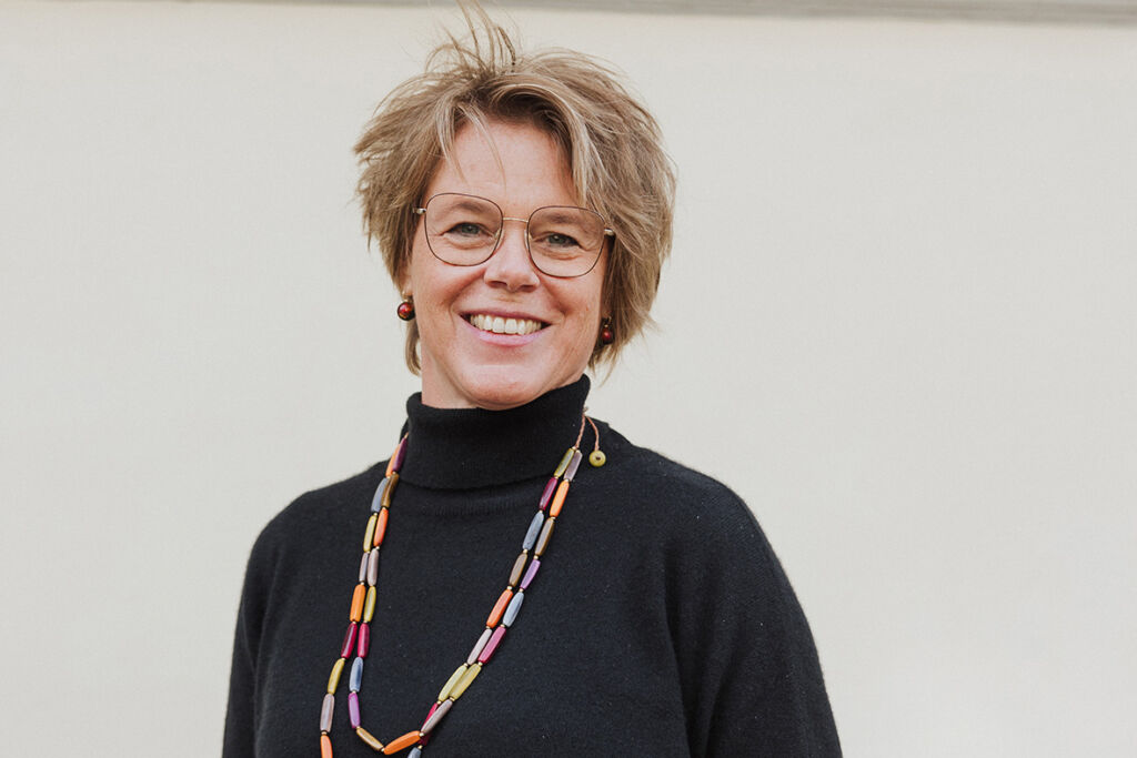 Portrait der Referentin Ingrid Andres